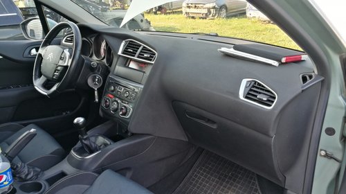 Volanta Citroen C4 2012 Hatchback 1.6HDi
