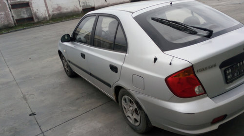 Volanta Hyundai Accent 2005 Berlina 1.5