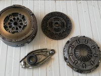 Volanta masa dubla kit ambreiaj Audi A4 B8 Sedan 1.8 TFSI 160 cai cod motor CABB CAB CV Manuala 6+1