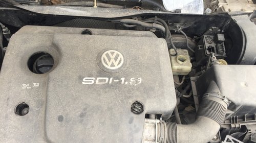 Volanta VW Golf 4 2001 hatchbakc 1,9sdi