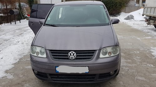 Volanta VW Touran 2006 Minibus 1.9