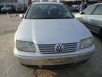 Volkswagen Bora din 1998-2004, 2.0 b