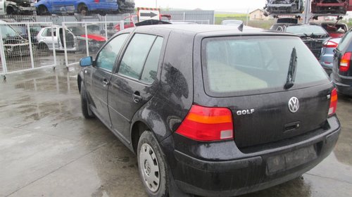 Volkswagen Golf 4 1.6i