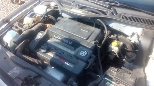 Volkswagen golf 4, an 1999, motor 1,4 benzina, 16 valve cod motor ape