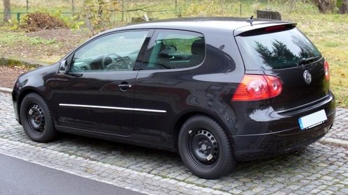 Volkswagen Golf 5 (2008) 1.9 105 CP Motorina
