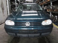 Volkswagen Golf IV din 2000