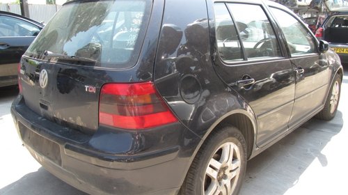 Volkswagen Golf IV din 2001