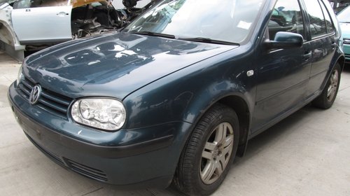 Volkswagen Golf IV din 2001