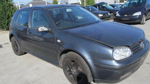 Volkswagen Golf IV din 2001