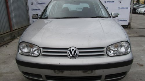 Volkswagen Golf IV din 2002