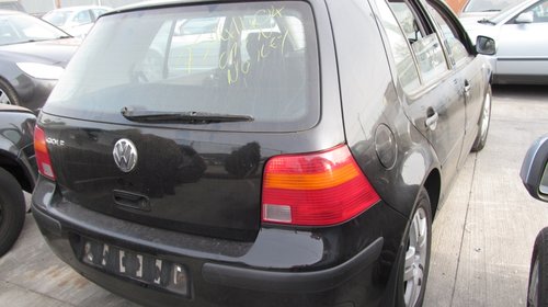 Volkswagen Golf IV din 2003