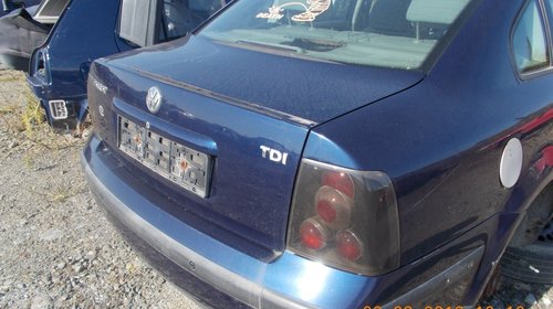 VOLKSWAGEN PASSAT 1,9 TDI ANUL FABRICATIEI 2000