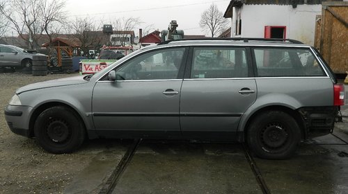 Volkswagen Passat, 2001-2005