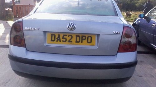 Volkswagen Passat, 2002, gri