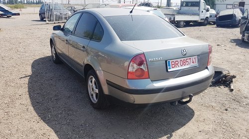 Volkswagen Passat B5 - 2001 - 1.6benzina - berlina