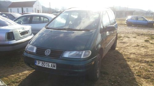 Volkswagen Sharan 1.9 tdi 90 cp an 1996