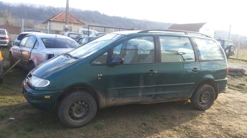 Volkswagen Sharan 1.9 tdi 90 cp an 1996