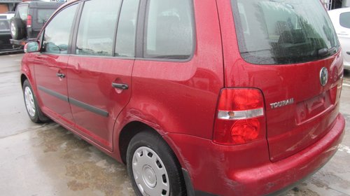 Volkswagen Touran din 2004