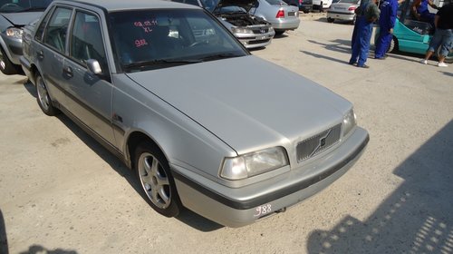 Volvo 460 din 1993-1996, 2.0 B