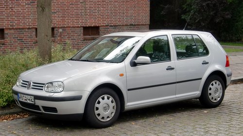 VW GOLF 4, an 1998, motor 1.6 Benzina, gri