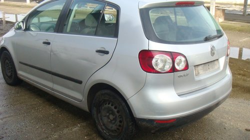 VW GOLF 5 PLUS 1.6 FSI