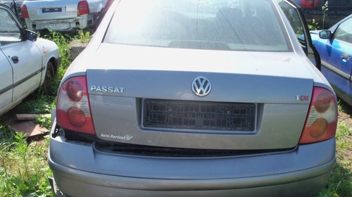 VW PASSAT 1.9 DIESEL GRI 2002 pentru dezmembrat