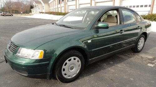 VW PASSAT, verde, an 2001, 1.9 TDI