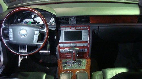 VW PHAETON 6.0 B 2002