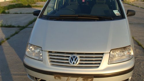VW SHARAN 1.9 TDI AN 2003