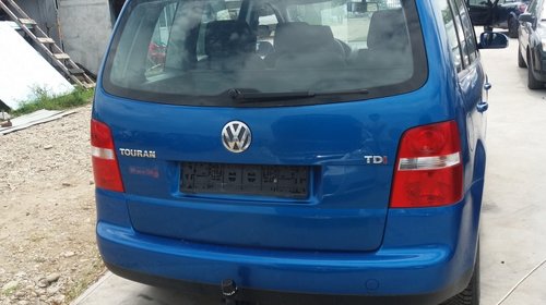 VW TOURAN 1,9 AVQ, 6 TREPTE