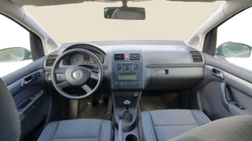 Webasto Volkswagen VW Touran [2003 - 2006] Minivan 2.0 TDI MT (136 hp)